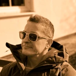 Denis Denis